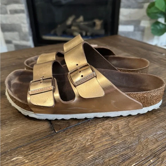 Birkenstock - Metallic Sandals - Picture 2 of 5
